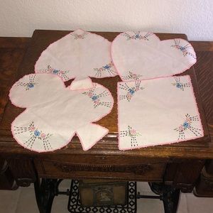 Vintage Embroidered Linens